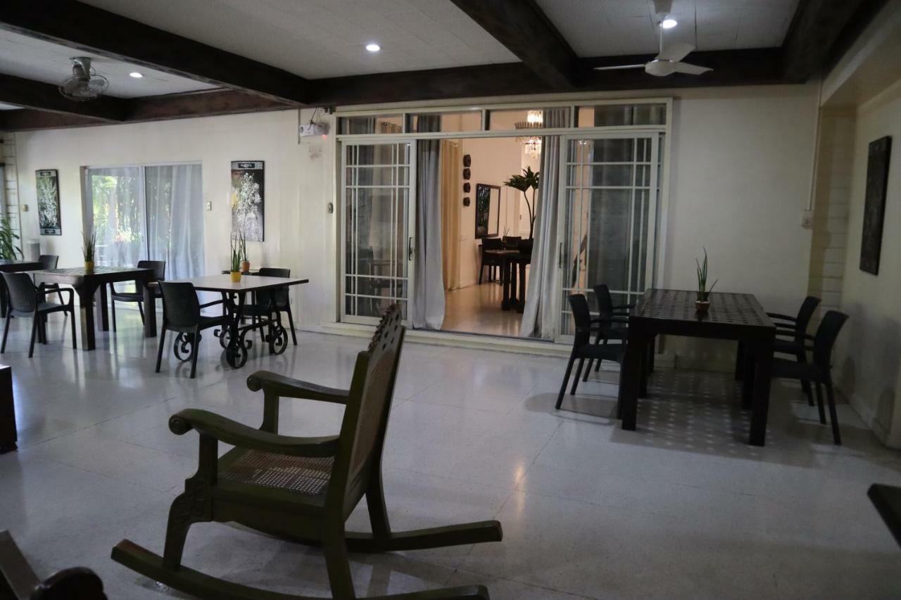 도미실리오 로렌조 호텔 Davao City 외부 사진